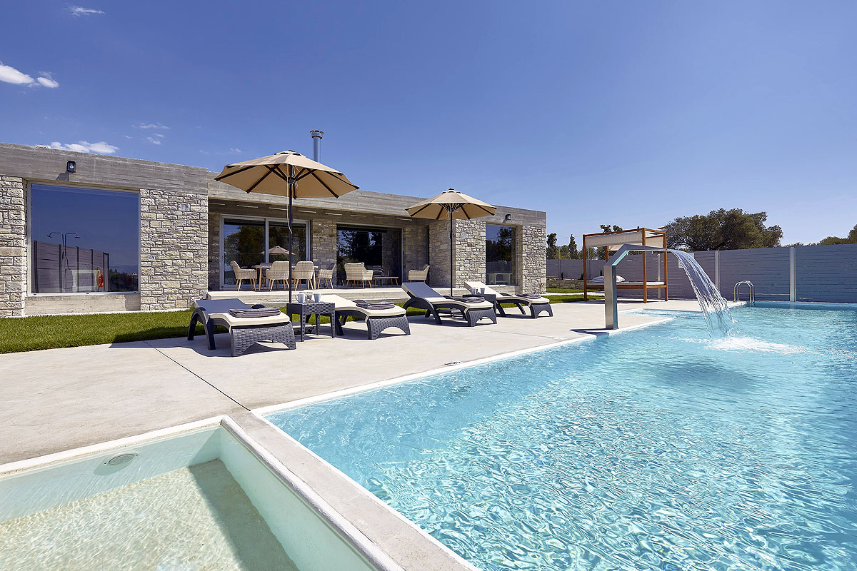 Kouros N Kori Villas